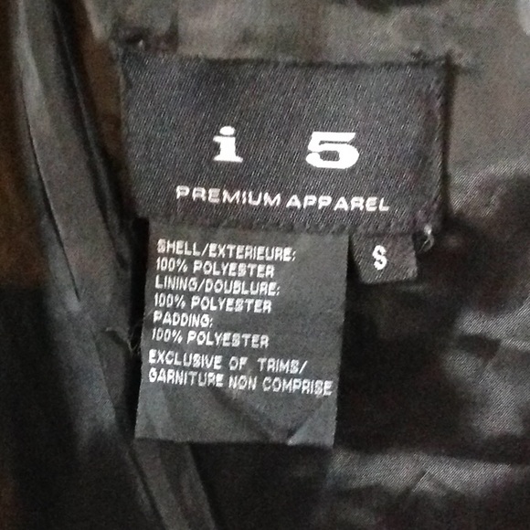 Light weight white winter jacket with black trim - Picture 5 of 5